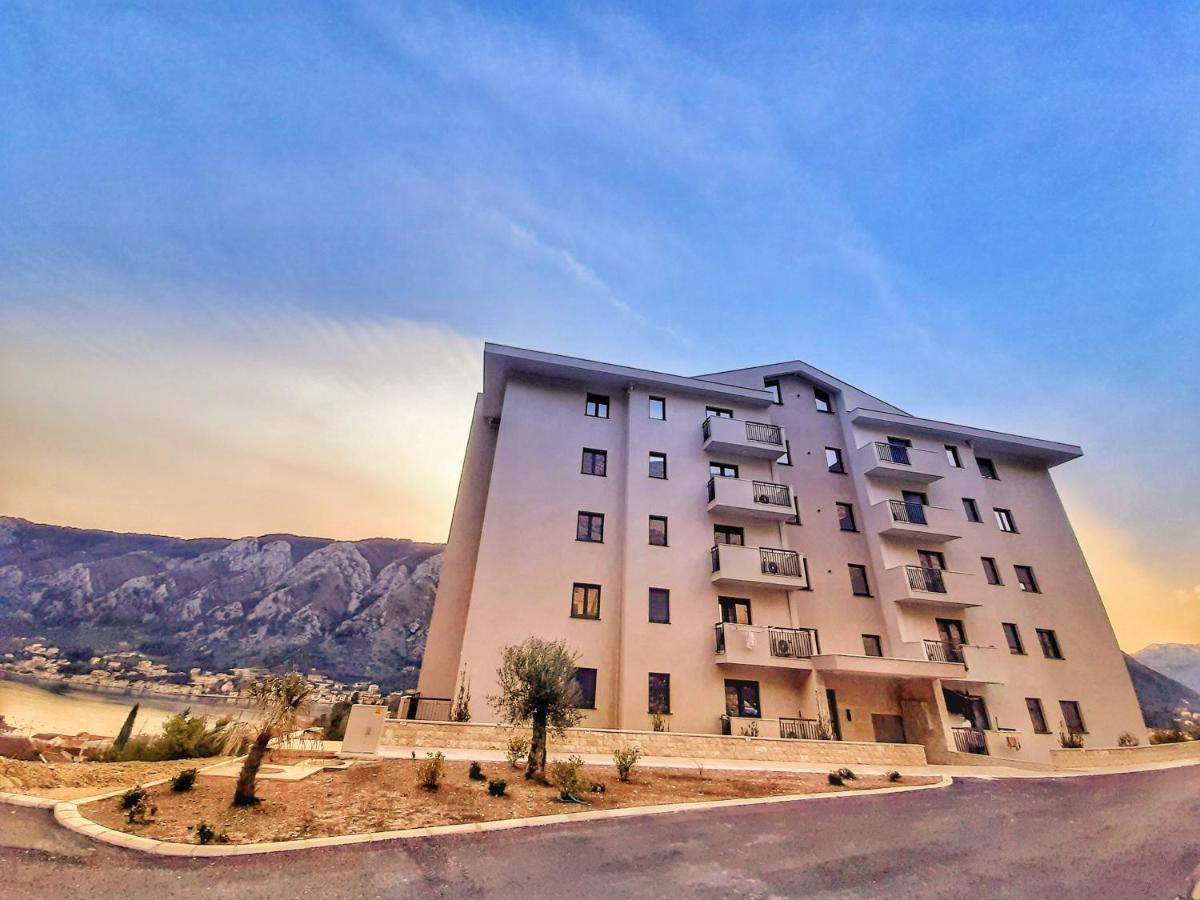 Apartments Panoramica Kotor Buitenkant foto